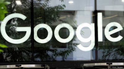 AI Investment Boom Puts Big Tech Free Cash Flow Under Pressure