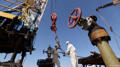Oil Prices Jump Nearly 4% as US-Iran Tensions Escalate After Iraq Strikes