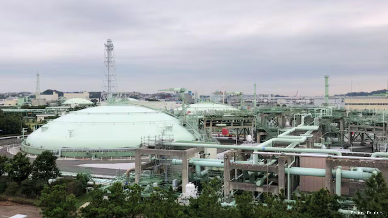 JERA Secures LNG Supplies Through October, Sees No Power Supply Risk This Summer