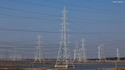 India's Renewable Power Hits Record High as Coal Share Falls to One-Year Low