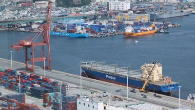 South Korean Ship Tests Arctic Route to Europe as Busan Eyes Global Shipping Hub