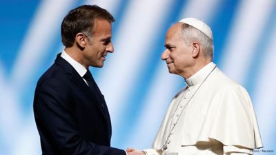 Macron Highlights Europe’s Judeo-Christian Heritage During Pope Leo Visit