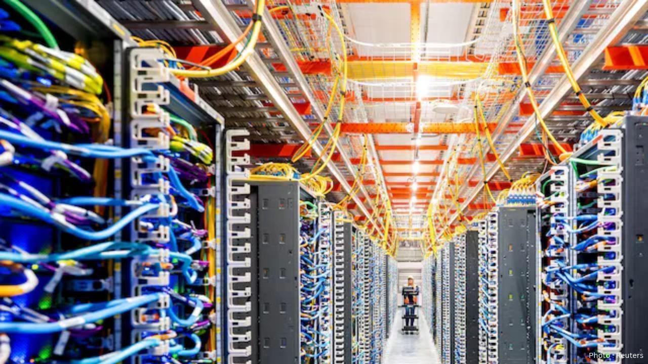 Verizon Raises Annual Forecast After $2 Billion AI Deal With Amazon Web Services